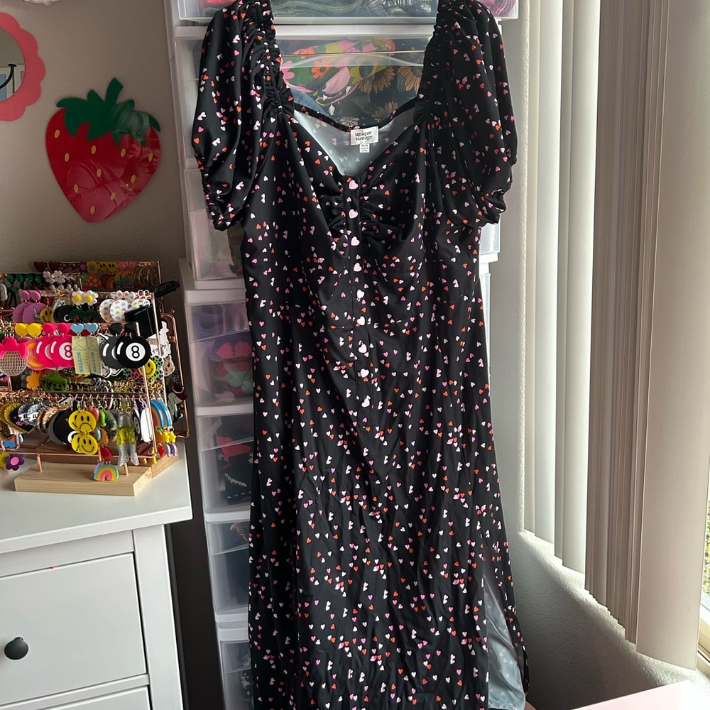 BNWT Unique Vintage Heart Dress